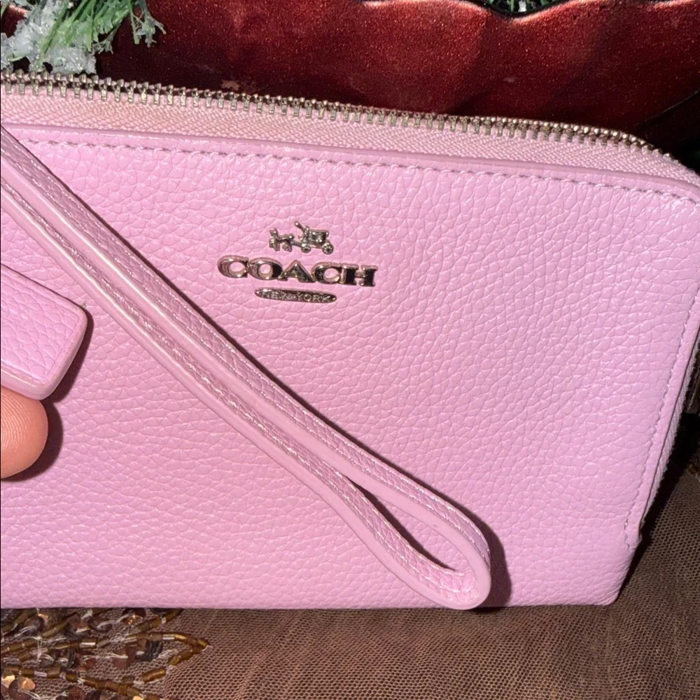 Coach double zip Light purple Leather Wristlet - Picture 5 of 14
